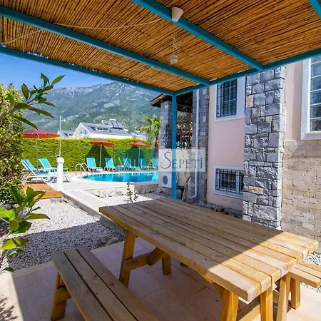 Oeluedeniz Villa Ada Villa Fethiye