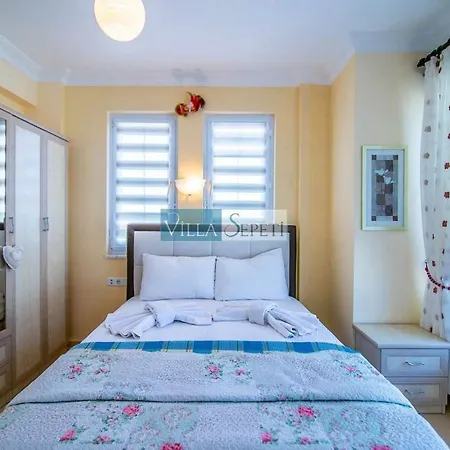Oeluedeniz Villa Ada * Fethiye